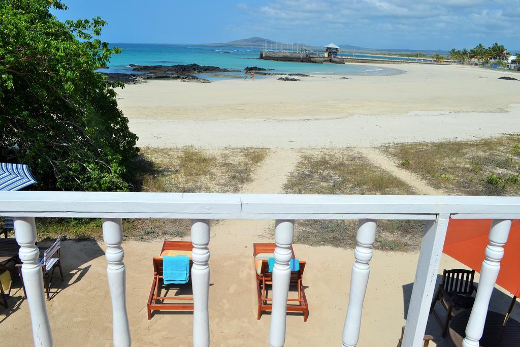 The Isabela Beach House Puerto Villamil Chambre photo