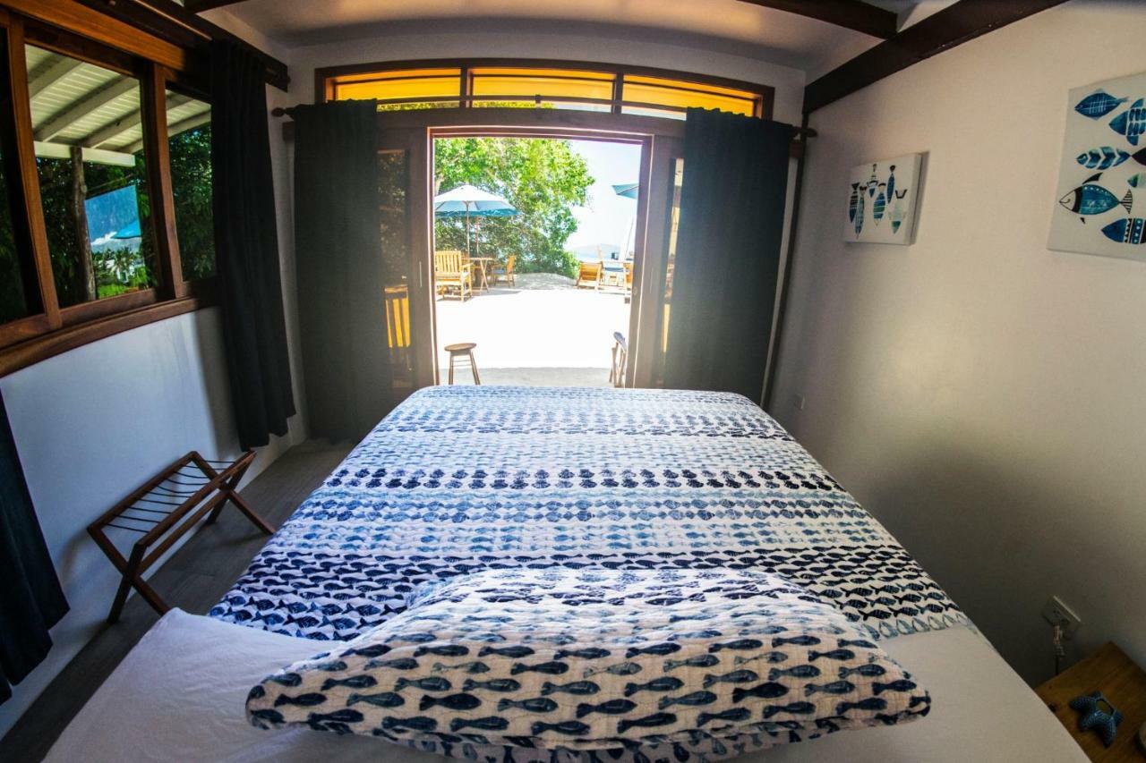 The Isabela Beach House Puerto Villamil Extérieur photo