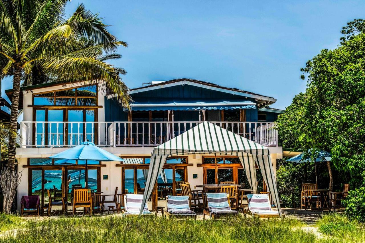 The Isabela Beach House Puerto Villamil Extérieur photo