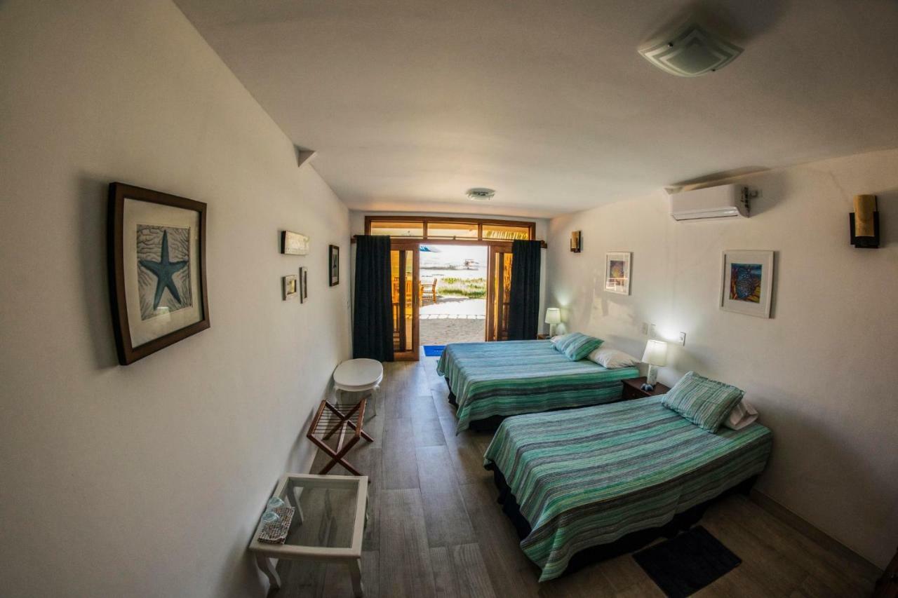 The Isabela Beach House Puerto Villamil Extérieur photo